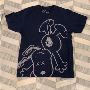 Kaws x peanuts t shirt